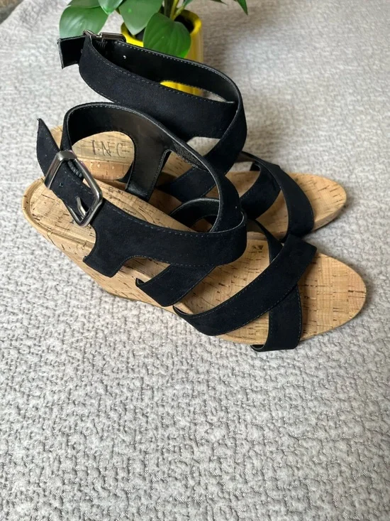 INC International Concepts Black Cork-Trim Crisscross Sandals 8 1/2 - Picture 13 of 13